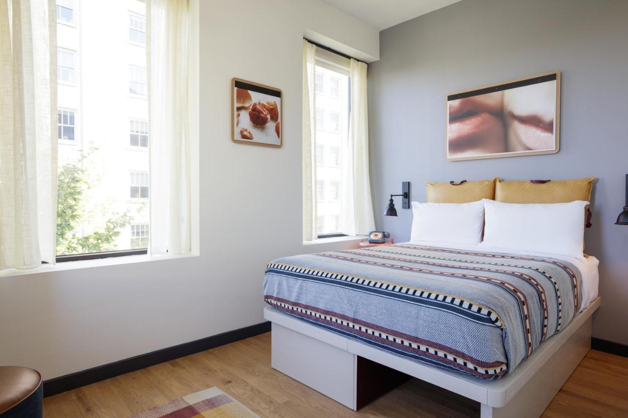 Moxy Richmond Downtown Ξενοδοχείο Δωμάτιο φωτογραφία