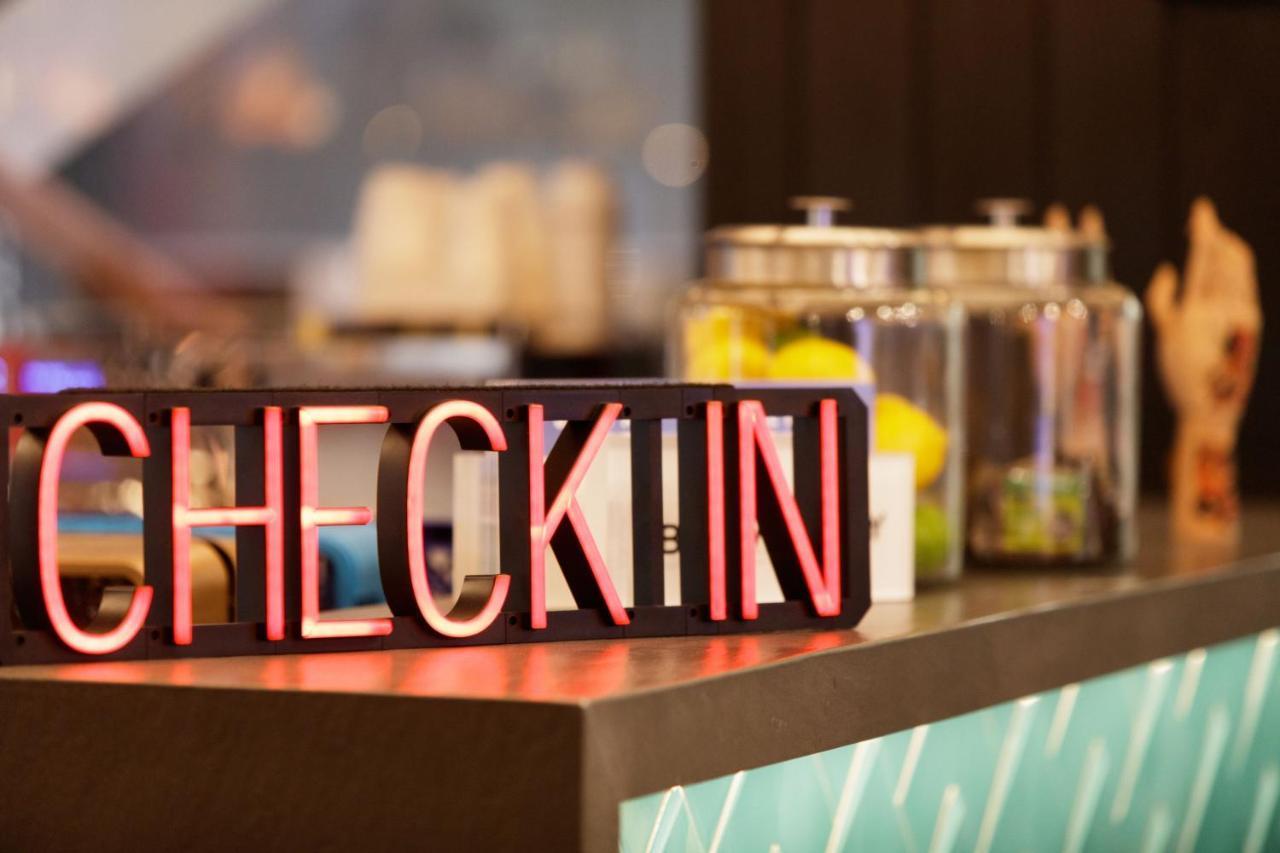 Moxy Richmond Downtown Ξενοδοχείο Εξωτερικό φωτογραφία