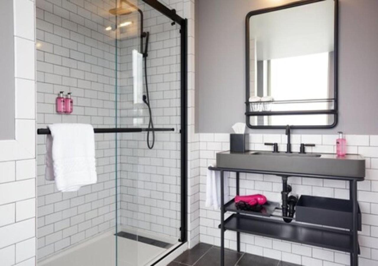 Moxy Richmond Downtown Ξενοδοχείο Εξωτερικό φωτογραφία